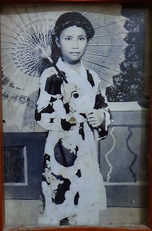 Aurora Esconde Telic when she was around 10 years old, "modeling" for her uncle's photo studio in downtown Bacolod City.