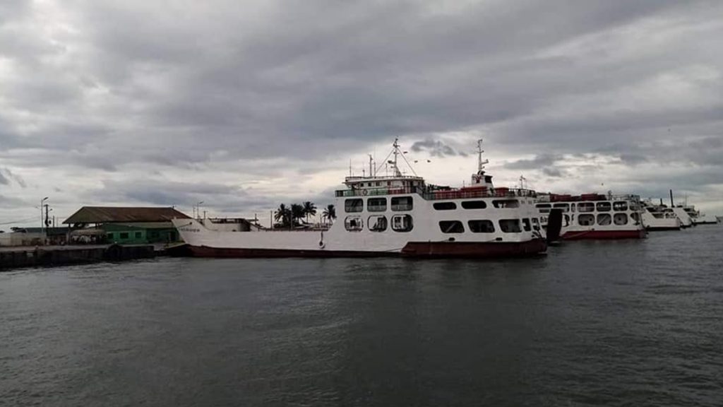 Scenes from the BREDCO Port in Bacolod City where fast ferries and roll on, roll off or RoRo vessels are grounded by the Coast Guard as Typhoon Tisoy continues to move. | Photos by Darlwin T. Sales