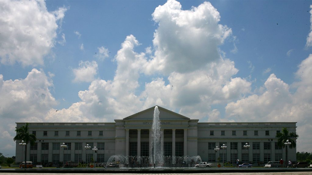 "Bacolod City Hall Negros Occidental, Philippines.jpg" by Wikimedia Commons, is licensed under CC BY-SA 3.0