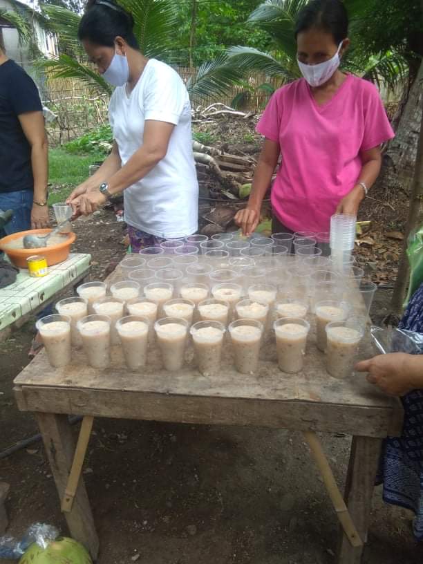 nonescost turns over supplies, relief goods to frontliners 1 Daily Distribution of food packs/snacks for the frontliners of Brgy. Old Sagay, Sagay City (except Saturdays and Sundays) by NONESCOST employees (some days are sponsored by well-off families of LGU-Sagay). | Photo by NONESCOST